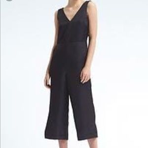 Banana Republic Petite V-Neck Navy Jumpsuit 00P